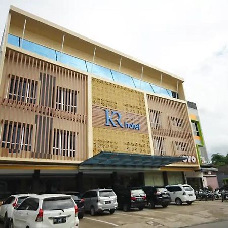 Twospaces Living At Kr Hotel Palembang Eksteriør bilde